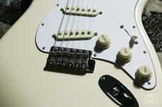 Fender Jimi Hendrix Stratocaster Olympic White 2023_6