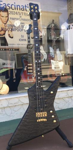 Warwick Stryker Nirvana Black Satin 2006年製