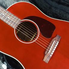 Gibson J-45 Standard Wine Red Gloss_9