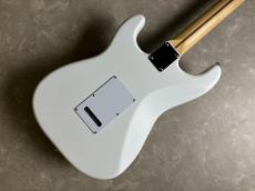 Fender MIJ Hybrid II Stratocaster HSS Rosewood / Satin Arctic White【島村楽器別注カラー/マッチングヘッド】_9