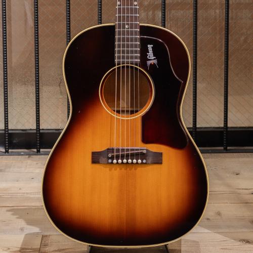 Gibson B-25 Sunburst / Circa 1968