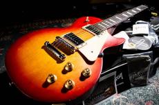 Gibson Les Paul Tribute / 2022_9
