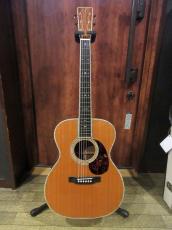 Martin 000-42