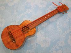Waipio BASS UKULELE【アキオオリジナル】
