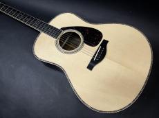 YAMAHA LL-56 Custom ARE / Solid Engelrmann Spruce Top(ARE)・Solid Indian Rosewood Side and Back・Abalone Head Trim and  Body Trim and Rosette・Mahogany &Rosewood 5P Neck・Ebony Fingerboard and Bridge 【With Origi_3
