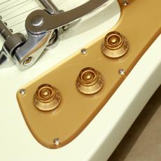 Baum Guitars Wingman with Tremolo, Vintage White_9