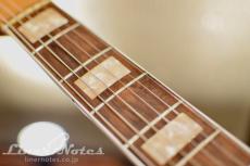 Fender 1966 Jaguar (3 Tone Sunburst)_6