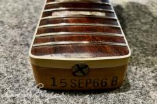 Fender 1966 Jaguar (3 Tone Sunburst)_10