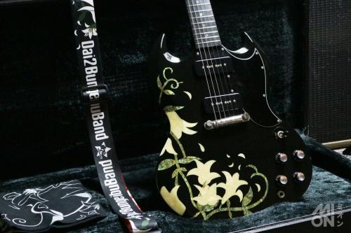 ESP×OVER DRIVE SPECIAL COLLABORATION GUITAR 紗理奈 Signature Model ～BLACK LILY～