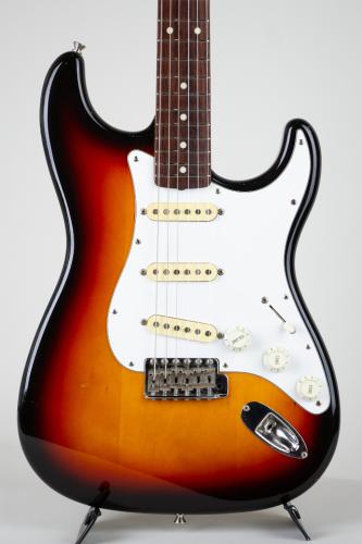 Fender Japan ST62-55 3-Tone Sunburst 1989