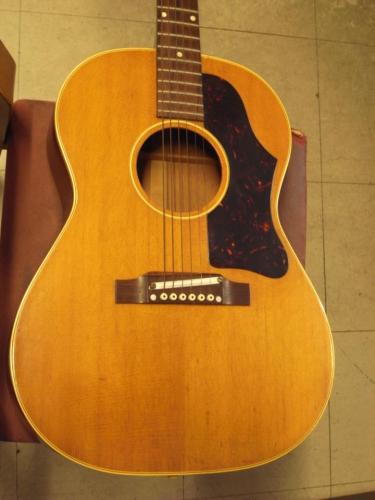 Gibson LG-3 (1962)