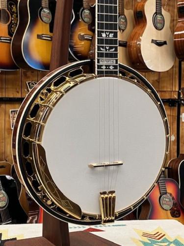 GOLD TONE OB-Grandee  Orange Blossom Grandee