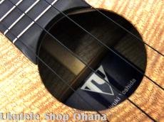 Yoshida弦楽器工房 [UT-ST]テナーカスタム スラントトップ アームレスト付 マスターグレードハワイアンカーリーマンゴー_13