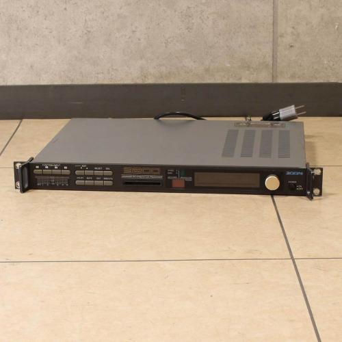 ZOOM 9200