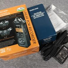 TASCAM DR-07_4