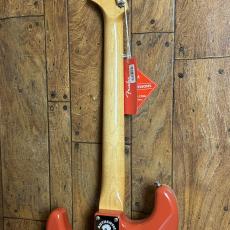 Fender Jimi Hendrix Monterey Stratocaster_10
