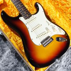 Fender American Vintage II 1961 Stratocaster 3-Color Sunburst 2022_3