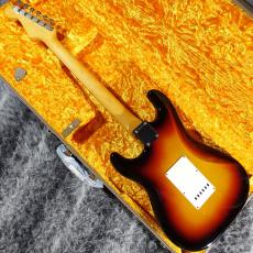 Fender American Vintage II 1961 Stratocaster 3-Color Sunburst 2022_6