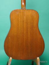 Gibson J-50 Deluxe 1973-75_4