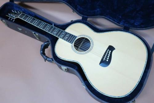 TACOMA PBR-40 Limited Edition / Solid AAA Engelmann Spruce Top・Solid Brazilian Rosewood Side and Back・Abalone Trim and Rosette・Ebony Fingerboard and Bridge・Ivoroid Binding【With Original Hard Case】2001年製