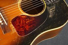 Gibson J-45_12