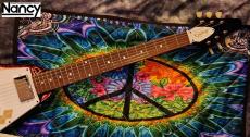 Epiphone JIMI HENDRIX PAINTED V Epiphone Inspired by Gibson Custom Shop Jimi Hendrix "Love Drops" Flying_6