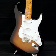 Fender 70th Anniversary American Vintage II 1954 Stratocaster, Maple Fingerboard, 2-Color Sunburst_4