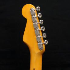 Fender 70th Anniversary American Vintage II 1954 Stratocaster, Maple Fingerboard, 2-Color Sunburst_7