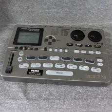 ZOOM RT-323