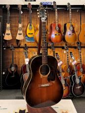 Gibson 【Gibson Expo 出展品】 Mid 1940s J-45_2