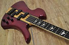 B.C.Rich Heritage Classic Mockingbird Bass_7