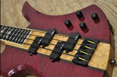 B.C.Rich Heritage Classic Mockingbird Bass_9