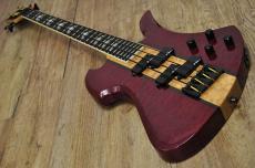 B.C.Rich Heritage Classic Mockingbird Bass_10