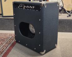 AKG Overdrive Special Reverb 22W Combo / Deep Green Torlex [2024年製]【店頭展示品】_7