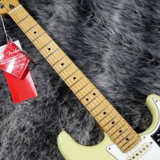 Fender Player II Stratocaster MN Hialeah Yellow_3