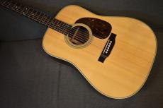 Martin D-28 STANDARD