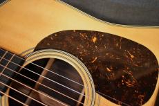 Martin D-28 STANDARD_11