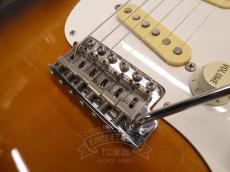 Fender Japan 1988-1989 ST57-55 2Tone Sunburst_13