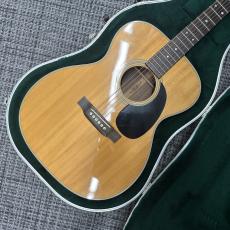 Martin OOO-28 2008年