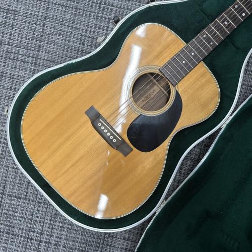 Martin OOO-28 2008年