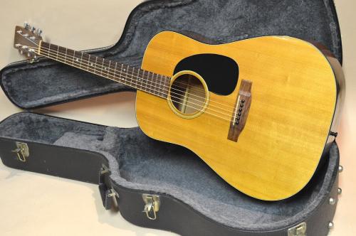 Martin D-18　1981年製