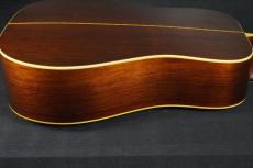 Martin D-28_15