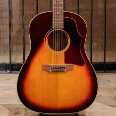 Gibson J-45 / 1969