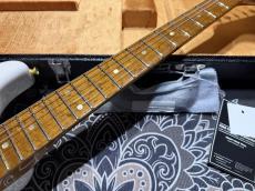 Fender Custom Shop Fender Custom Shop American Custom Stratocaster NOS / Aged White Blonde_4