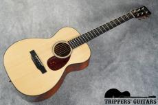 Collings 01 (2017) とても綺麗なコンディションで音の良い1本です!