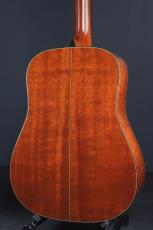 Martin D-18CW Clarence White_5