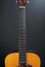 Martin D-18CW Clarence White_7