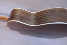 Taylor 814ce / Solid Sitka Spruce Top・Solid Indian Rosewood Side and Back・Tropical Mahogany Neck・Ebony Fingerboard・Gloss Finish・Abalone Rosette・Expression System 1 (ES-1)【With Original Hard Case】2013年製_3