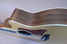 Taylor 814ce / Solid Sitka Spruce Top・Solid Indian Rosewood Side and Back・Tropical Mahogany Neck・Ebony Fingerboard・Gloss Finish・Abalone Rosette・Expression System 1 (ES-1)【With Original Hard Case】2013年製_4
