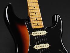 Fender Fender Vintera II 70s Stratocaster Maple Fingerboard ~3-Color Sunburst~_4